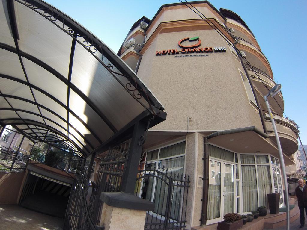 Hotel Orange Inn Скопье Экстерьер фото